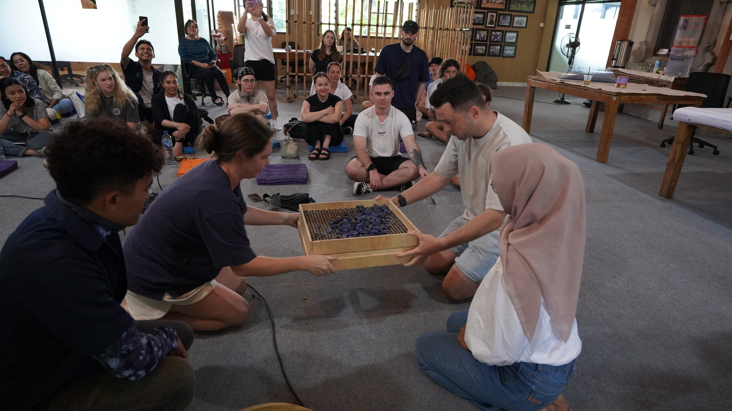 Social Charity Program dalam New Colombo Plan 2023: Memperkuat Inovasi Teknologi untuk Perubahan Sosial di Bali