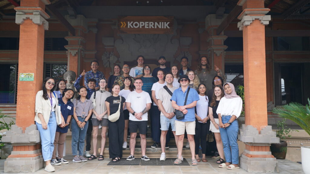 Social Charity Program in the New Colombo Plan 2023: Strengthening Technological Innovation for Social Change in Bali