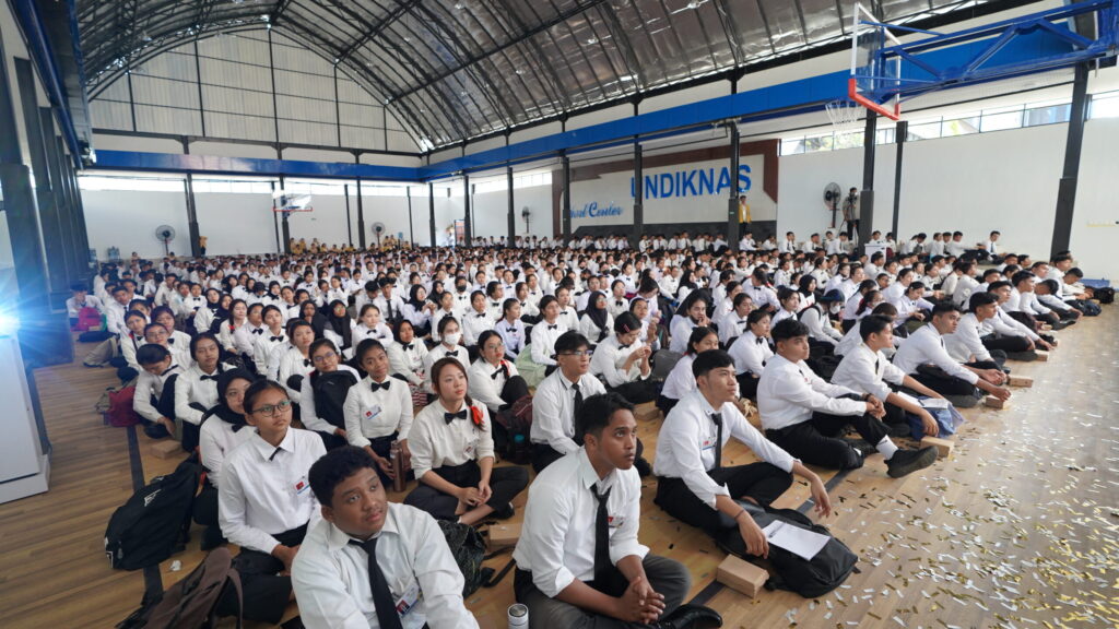 Semarak Pembukaan Student Week Universitas Pendidikan Nasional: Engage, Connect and Make Change With Undiknas University