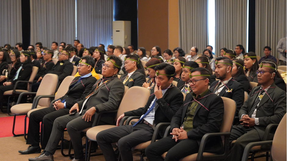 Universitas Pendidikan Nasional Melantik 95 Pejabat Struktural Baru : Target Capai World Class University

