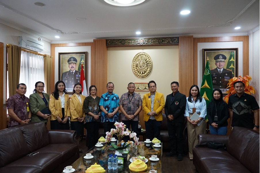 Tingkatkan Tri Dharma Perguruan Tinggi, Undiknas Jalin Kerjasama Dengan Kejaksaan Tinggi Bali